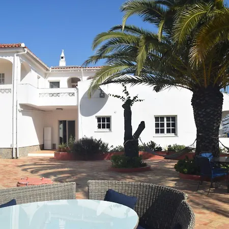 Casa Monte Cristo Tres * Lagos
